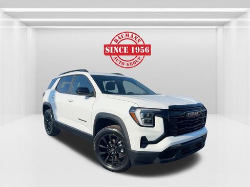 Used 2025 GMC Terrain Elevation w/ Elevation Premium Package image 1
