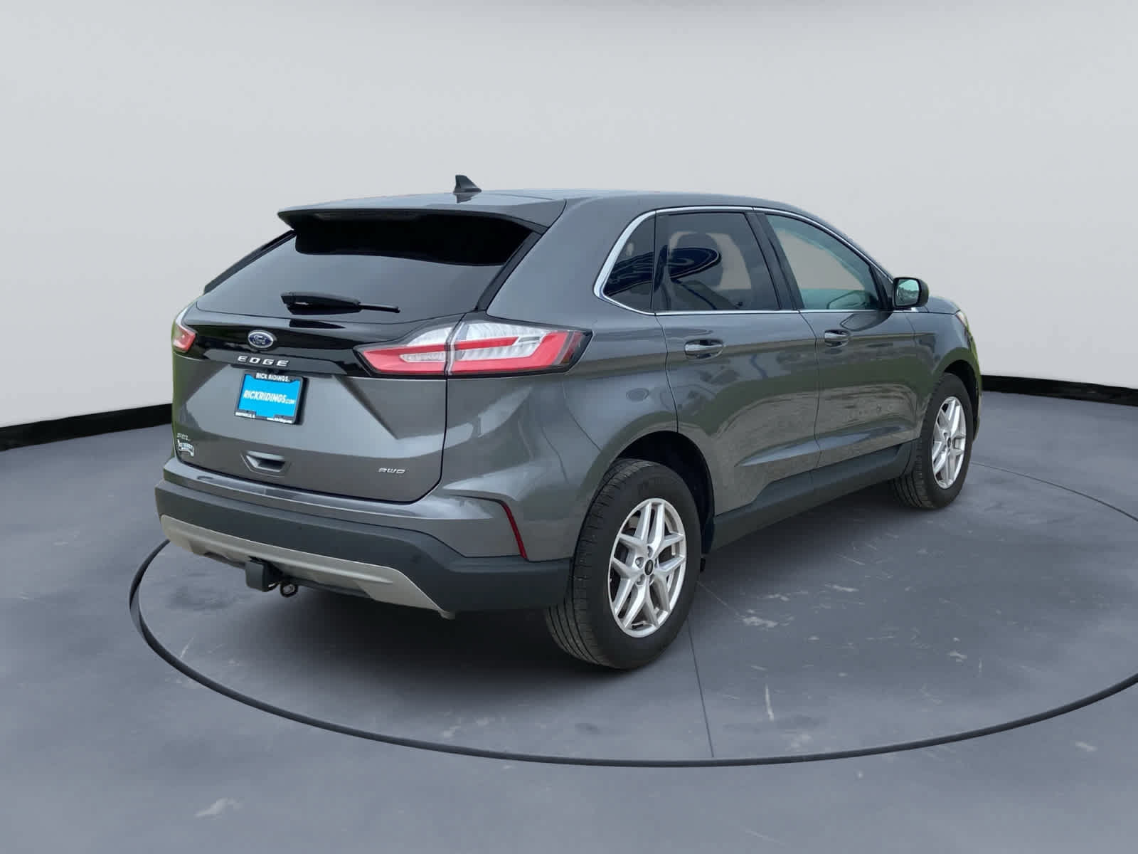 Used 2023 Ford Edge SEL w/ Convenience Package AWD/4WD image 4