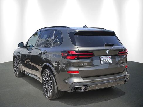 Used 2026 BMW X5 xDrive50e w/ M Sport Package AWD/4WD image 4