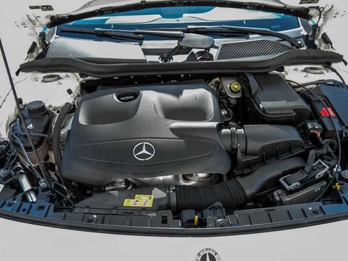 Used 2018 Mercedes-Benz GLA 250 image 49