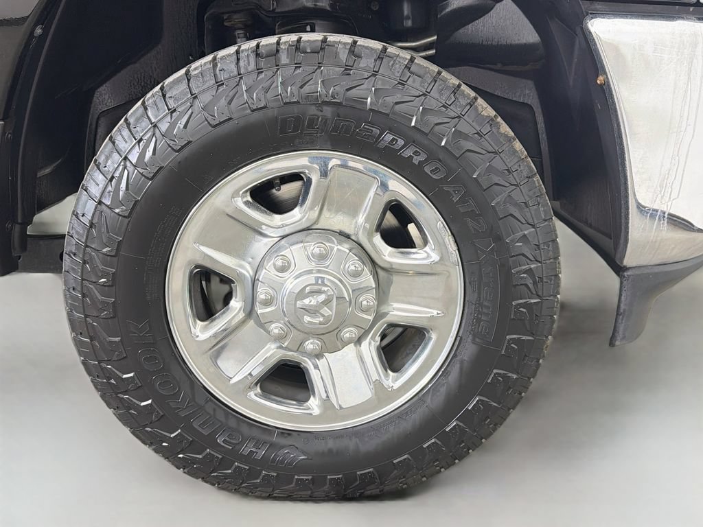 Used 2020 RAM 3500 Tradesman w/ Chrome Appearance Group AWD/4WD image 27