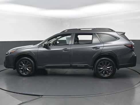 Used 2023 Subaru Outback Onyx Edition AWD/4WD image 8