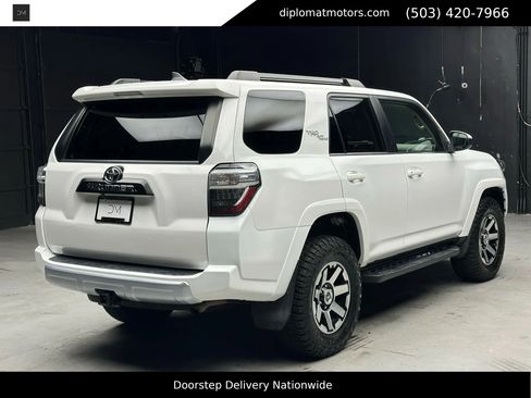 Used 2020 Toyota 4Runner TRD Off-Road image 7