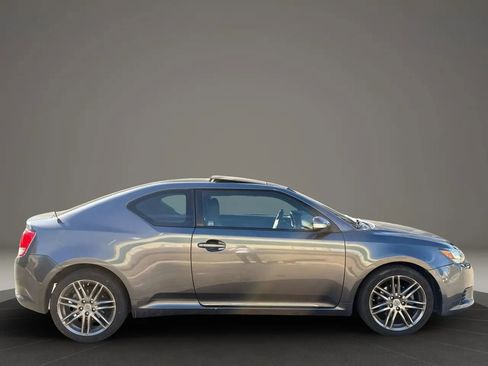 Used 2013 Scion tC image 3