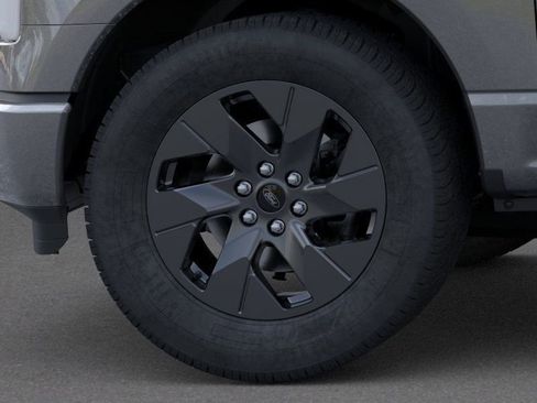 New 2025 Ford F150 Lightning Flash image 19
