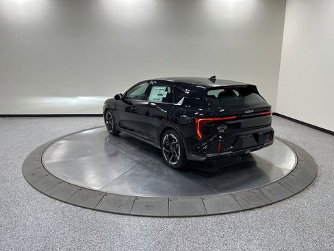 New 2026 Kia K4 GT-Line image 8