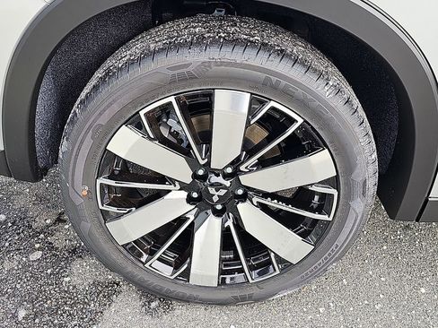 New 2026 Mitsubishi Outlander SE image 5