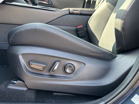 New 2026 Toyota Crown Nightshade image 12