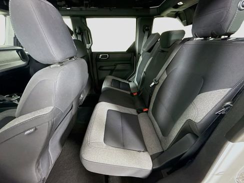 Used 2025 Ford Bronco Big Bend image 24