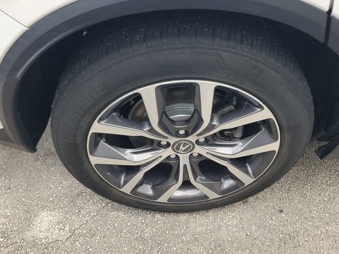 Used 2024 Acura MDX w/ Technology Package FWD image 10