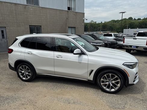 Used 2019 BMW X5 xDrive40i w/ Premium Package 2 AWD/4WD image 8