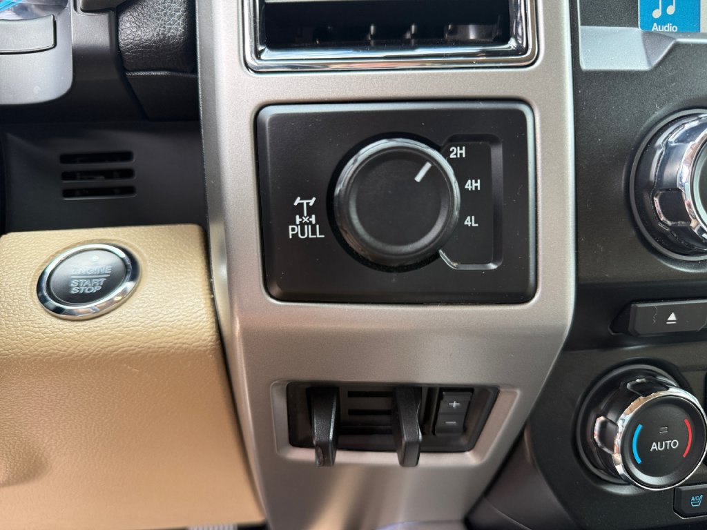 Certified 2018 Ford F250 Lariat w/ Lariat Ultimate Package AWD/4WD image 17