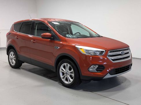 Used 2019 Ford Escape SE AWD/4WD image 6