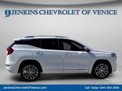 Certified 2022 GMC Terrain Denali image 5
