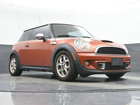 Used 2011 MINI Cooper S FWD image 10