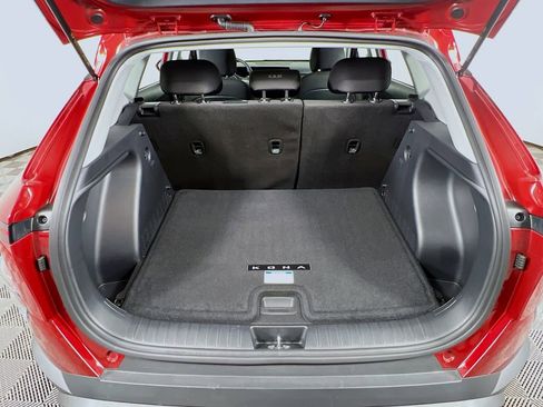 Certified 2025 Hyundai Kona SE image 23