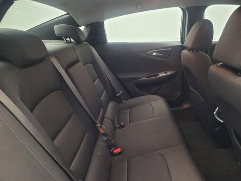 Used 2020 Chevrolet Malibu LT FWD image 19
