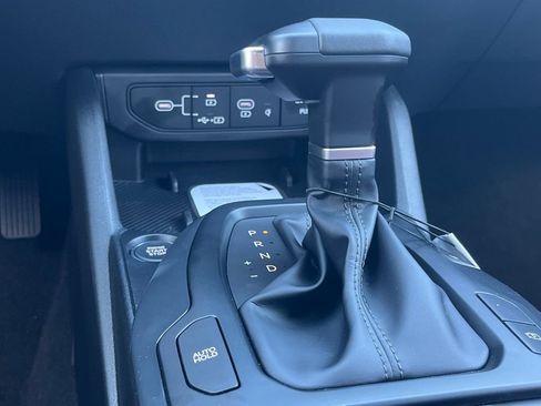 New 2025 Kia K4 GT-Line w/ GT-Line Premium Package image 32
