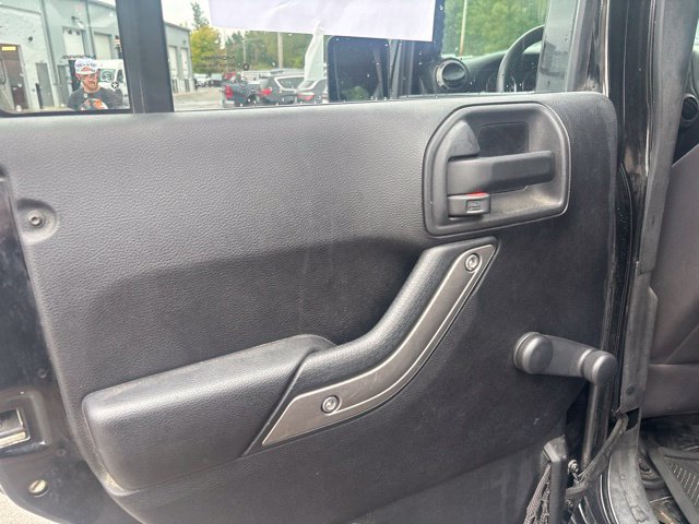 Used 2014 Jeep Wrangler Unlimited Sport AWD/4WD image 19