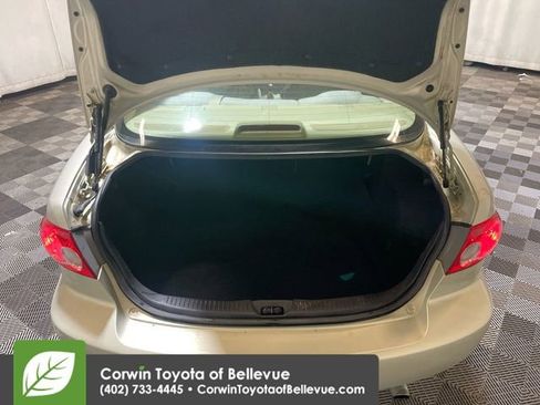 Used 2004 MAZDA MAZDA6 i image 16