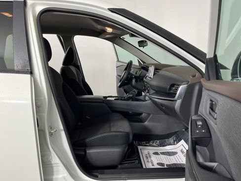 Used 2021 Nissan Rogue S FWD image 41