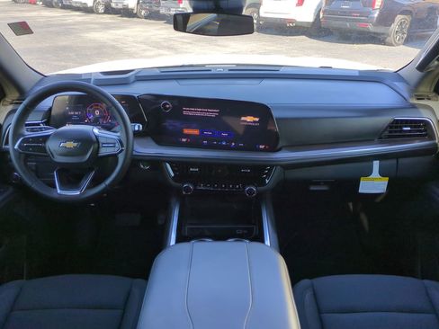 New 2026 Chevrolet Tahoe LS image 16