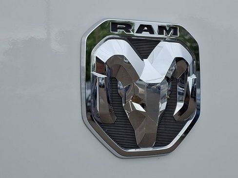 Used 2025 RAM ProMaster 2500 w/ Convenience Group FWD image 31