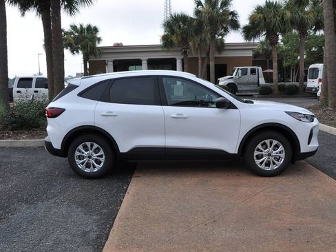 New 2026 Ford Escape Active image 6