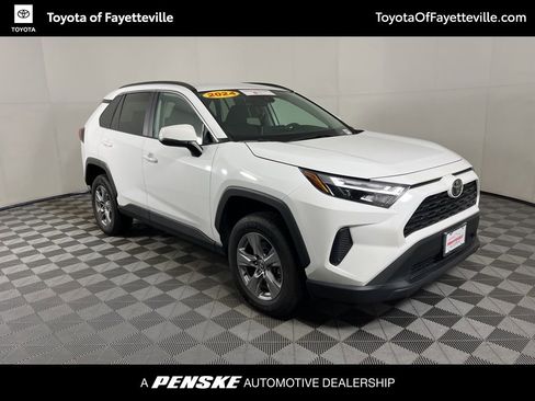Used 2024 Toyota RAV4 XLE w/ Weather Package image 6