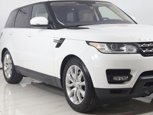 Used 2016 Land Rover Range Rover Sport SE image 37