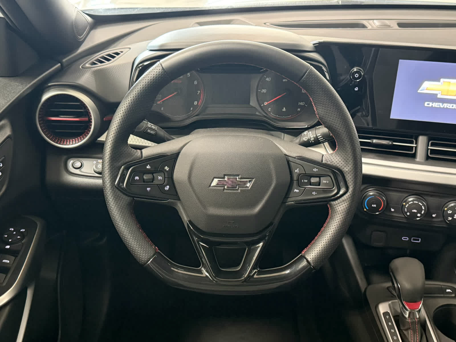 Used 2026 Chevrolet Trax RS w/ Driver Confidence Package FWD image 16