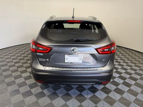 Used 2020 Nissan Rogue Sport SL w/ Premium Package image 5