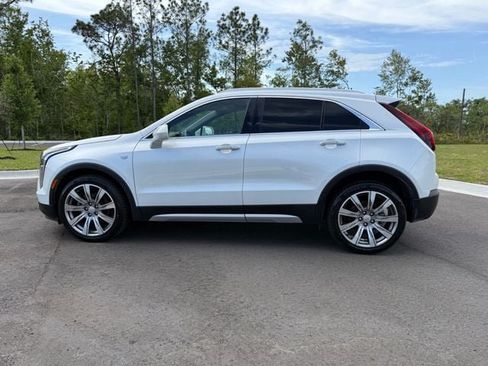 Used 2019 Cadillac XT4 Premium Luxury w/ Driver Assist Package FWD image 2