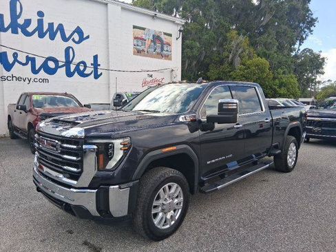 Certified 2024 GMC Sierra 2500 SLT w/ SLT Premium Package AWD/4WD image 1