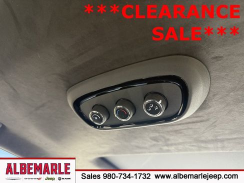 Used 2024 Dodge Durango Citadel image 45