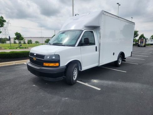 New 2024 Chevrolet Express 3500 w/ Power Convenience Package image 3