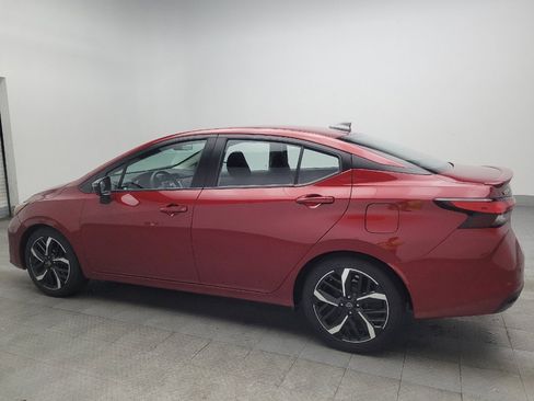 Used 2025 Nissan Versa SR image 3