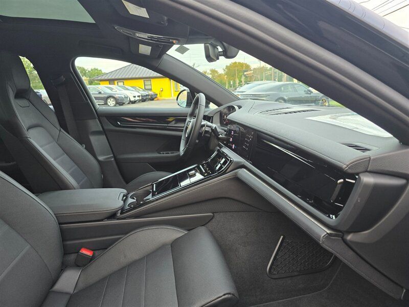 Used 2026 Porsche Panamera 4 AWD/4WD image 23