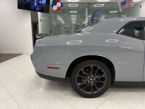 Used 2022 Dodge Challenger GT w/ Plus Package image 8