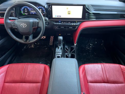 Used 2025 Toyota Camry XSE w/ Premium Package FWD image 13