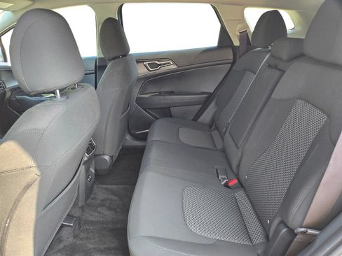 Certified 2026 Kia Sportage LX FWD image 19