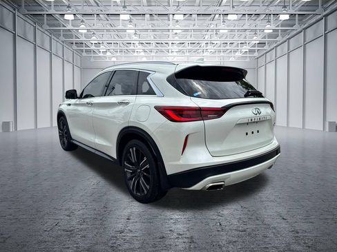 Used 2022 INFINITI QX50 Luxe w/ Appearance Package FWD image 5
