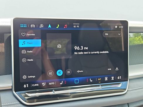 Used 2025 Volkswagen Tiguan SE w/ Panoramic Sunroof Package AWD/4WD image 27