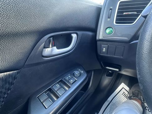 Used 2015 Honda Civic LX image 12