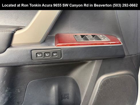 Used 2016 Lexus GX 460 w/ Premium Package AWD/4WD image 13