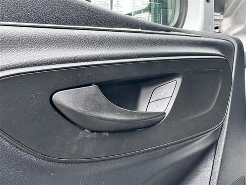 Used 2019 Mercedes-Benz Sprinter 1500 image 13