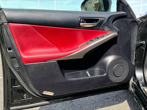 Used 2017 Lexus IS 300 F Sport w/ F Sport Package image 22