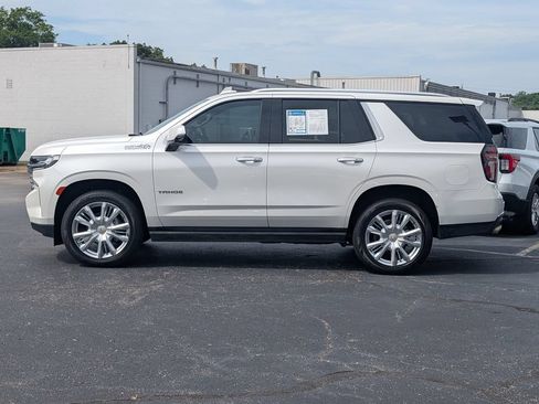 Used 2021 Chevrolet Tahoe High Country w/ Premium Package RWD image 6