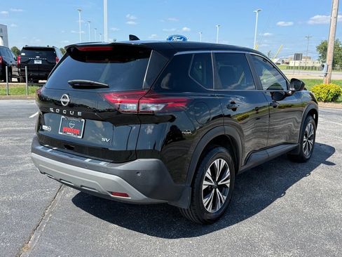 Used 2023 Nissan Rogue SV FWD image 32