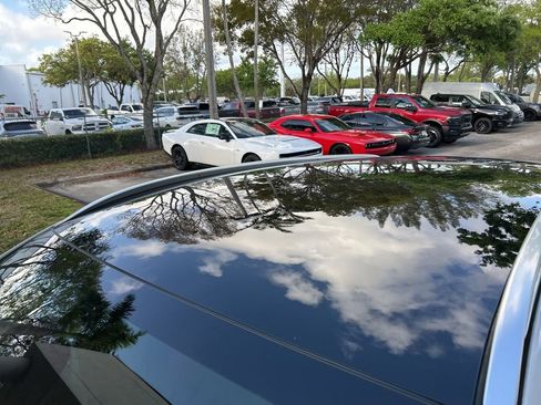 Used 2021 Aston Martin DBX image 20